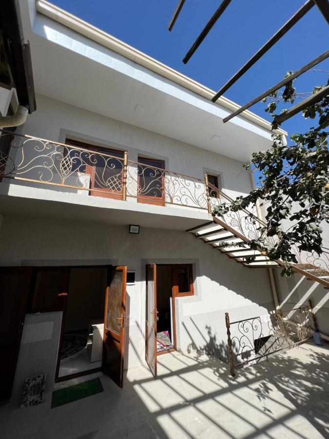 In Center Of Bukhara Family Guest House Mirg'Iyos ภายนอก รูปภาพ