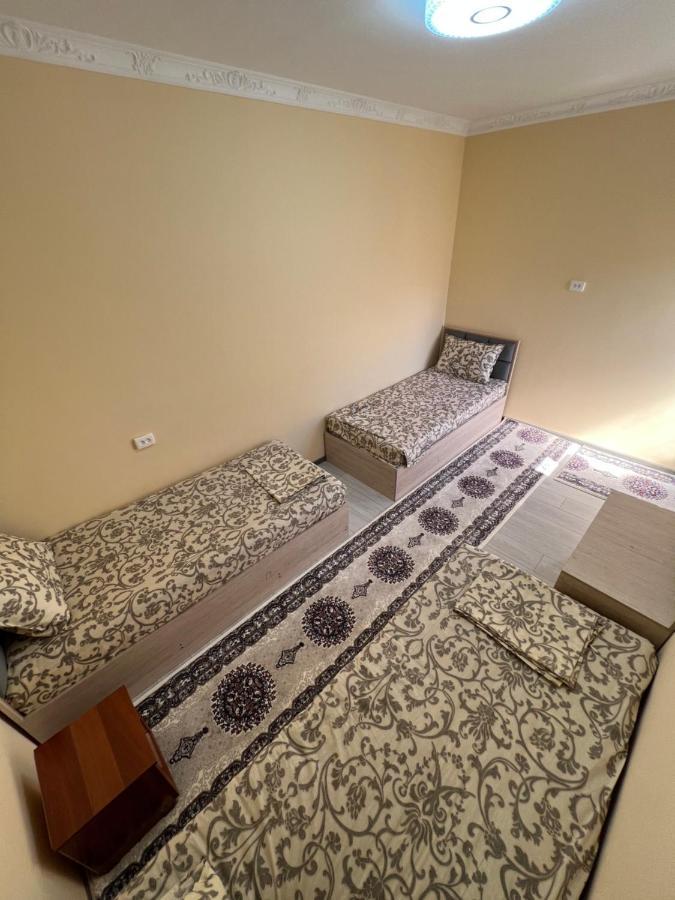 In Center Of Bukhara Family Guest House Mirg'Iyos ภายนอก รูปภาพ