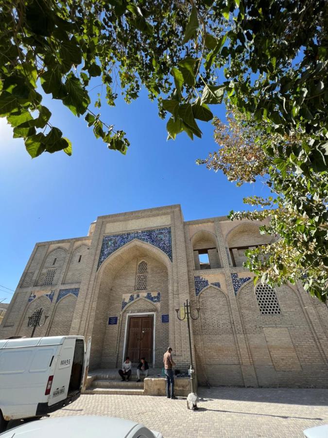In Center Of Bukhara Family Guest House Mirg'Iyos ภายนอก รูปภาพ