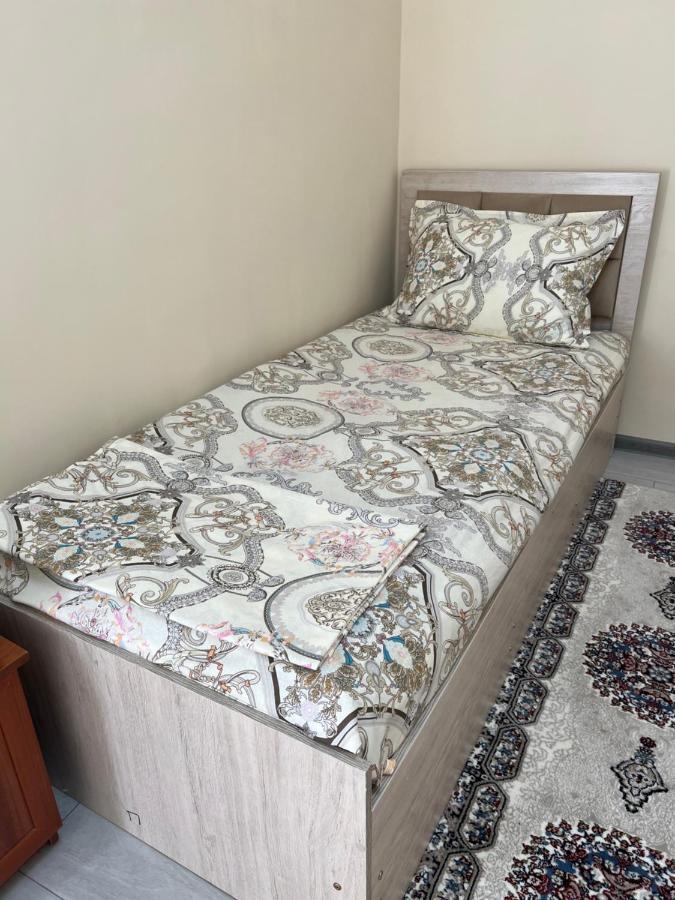 In Center Of Bukhara Family Guest House Mirg'Iyos ภายนอก รูปภาพ